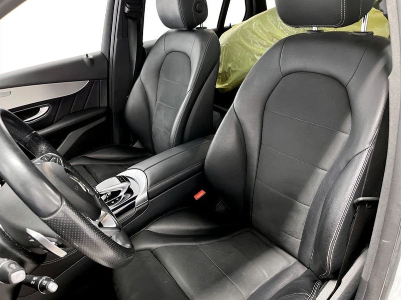 Mercedes GLC220 bild 5