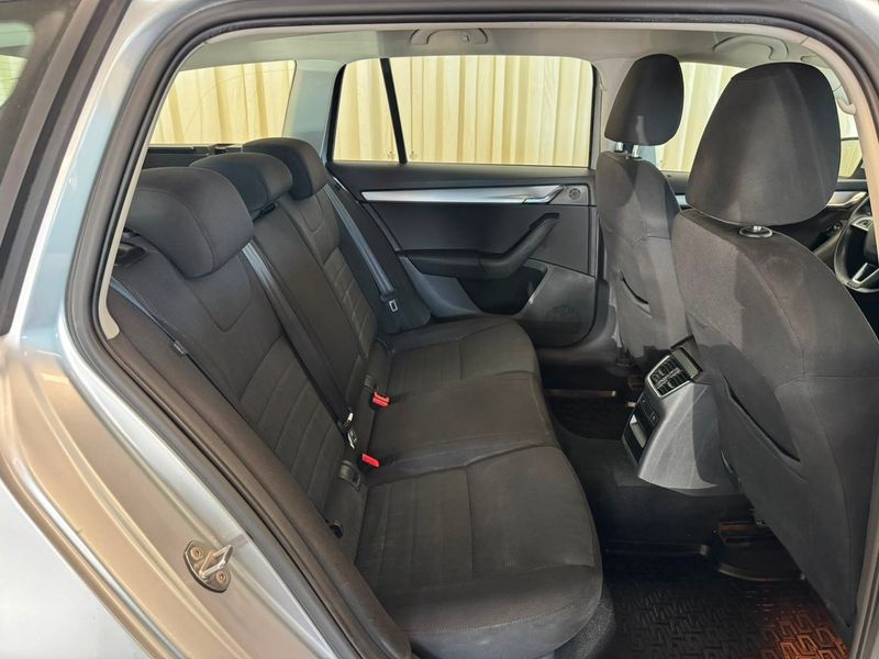 Skoda Octavia bild 23