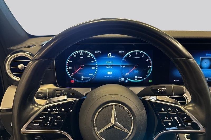 Mercedes E300 bild 10