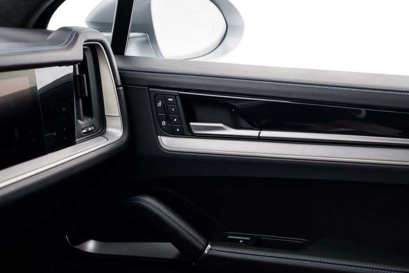 Porsche Cayenne bild 25