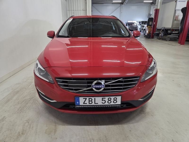 Volvo V60 bild 2