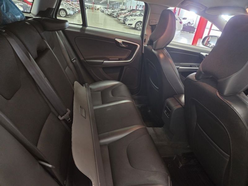 Volvo V60 bild 5