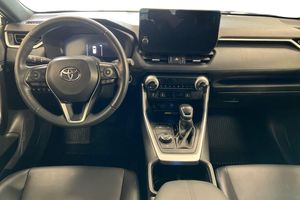 Toyota RAV4 bild 10