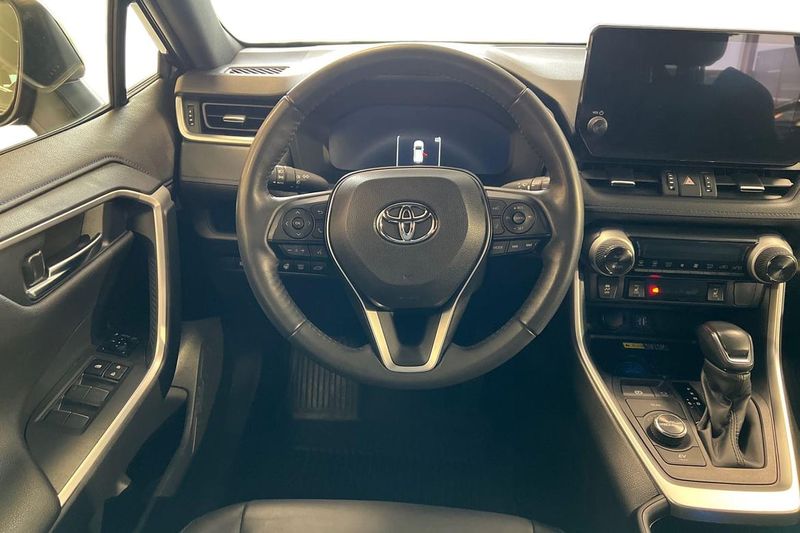 Toyota RAV4 bild 11