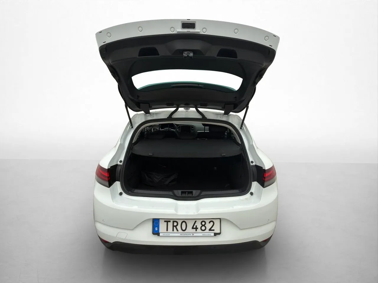 Vehicle image 23