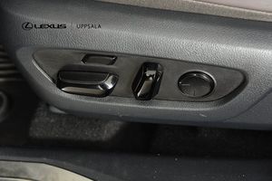 Lexus RX bild 12