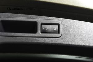 Lexus RX bild 11
