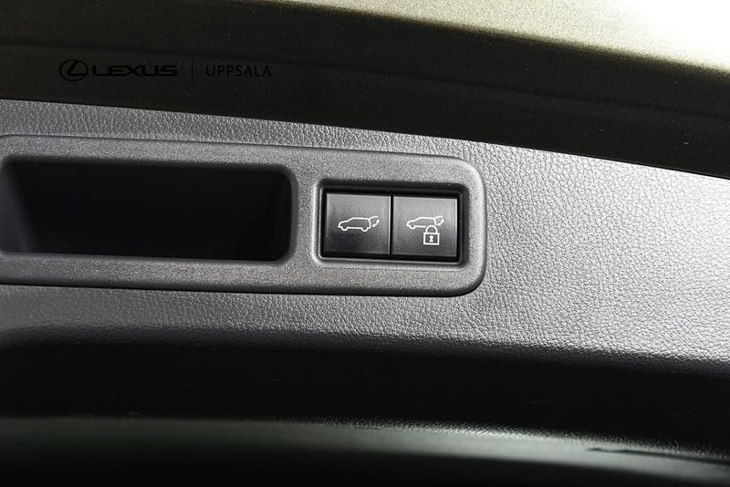 Lexus RX bild 11