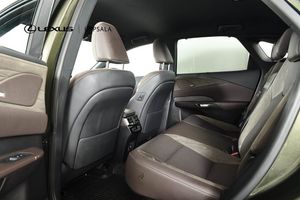 Lexus RX bild 7
