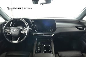 Lexus RX bild 8