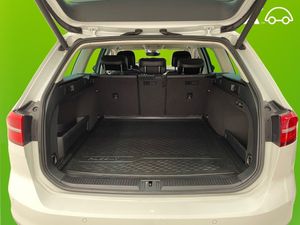 Volkswagen Passat bild 16