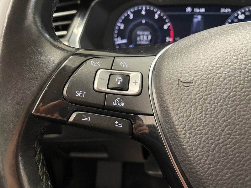Volkswagen Passat bild 21