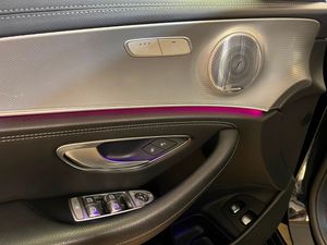 Mercedes E300 bild 14