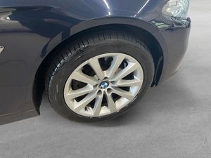 BMW 520 bild 8