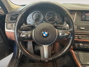 BMW 520 bild 13