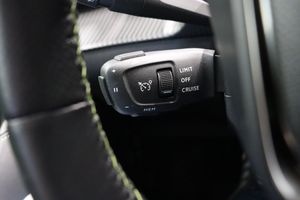 Peugeot e-208 bild 25