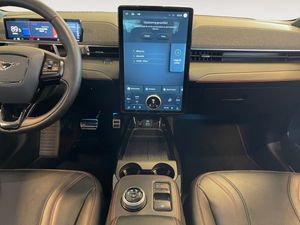 Ford Mustang Mach-E bild 12