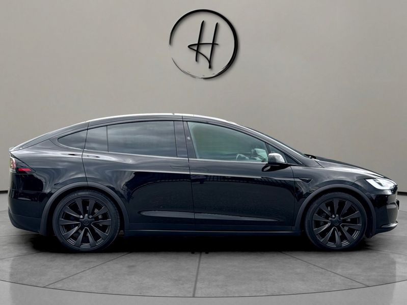 Tesla Model X bild 8