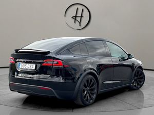 Tesla Model X bild 6