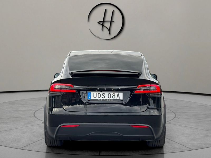 Tesla Model X bild 4