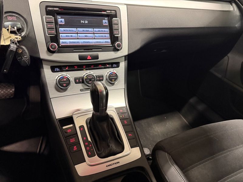 Volkswagen CC bild 17