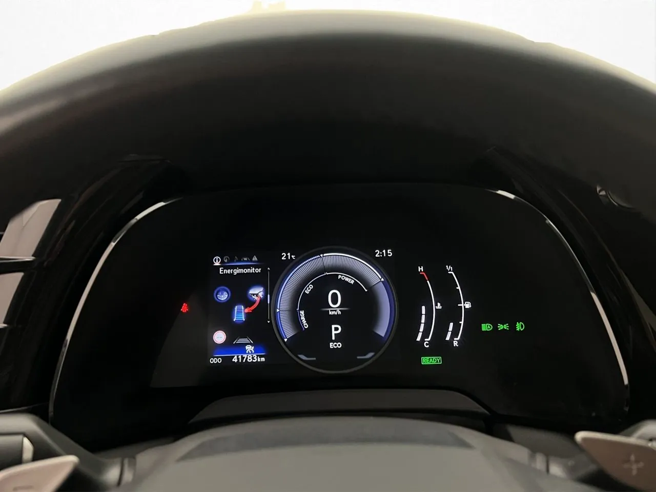 Vehicle image 15