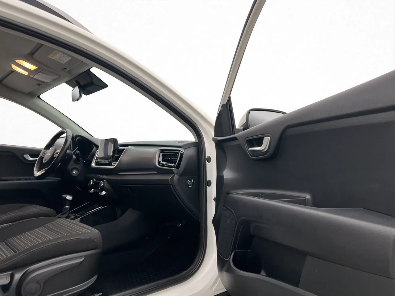 Vehicle image 23
