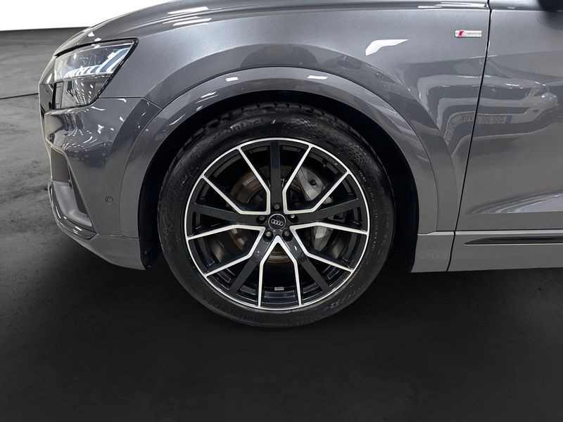 Audi Q8 bild 15
