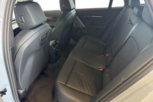 BMW i5 bild 15