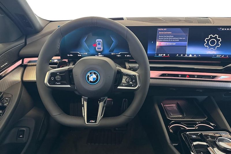 BMW i5 bild 17