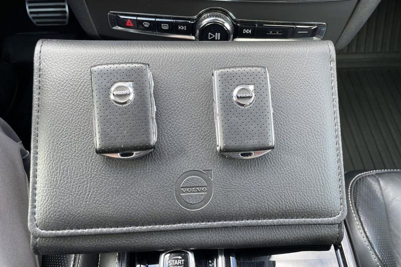 Volvo S90 bild 32