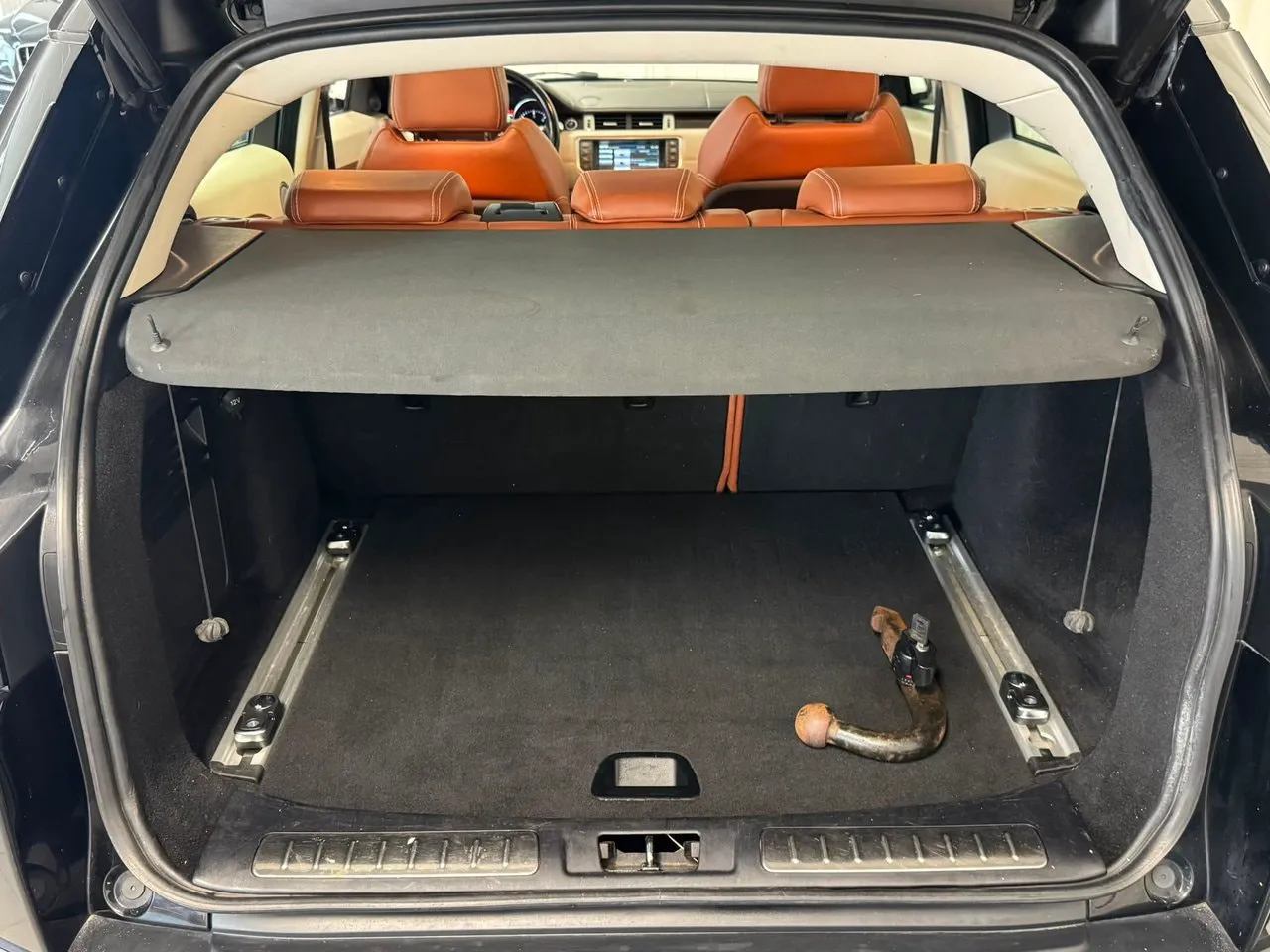 Vehicle image 31