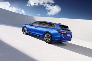 Skoda Superb bild 1