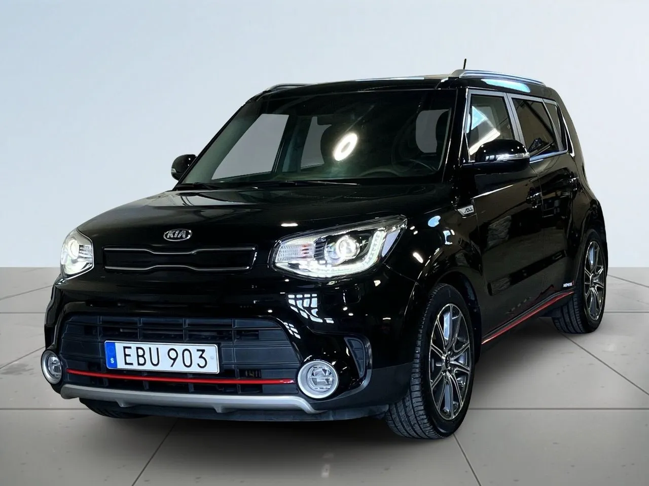 Vehicle image 20