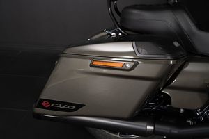 Harley-Davidson CVO Street Glide bild 13