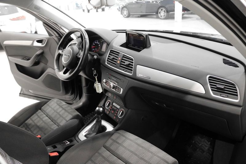 Audi Q3 bild 10