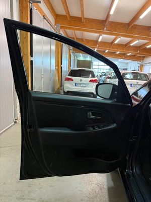 Kia Carens bild 5