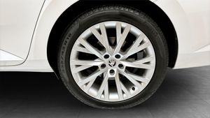 Skoda Superb bild 6