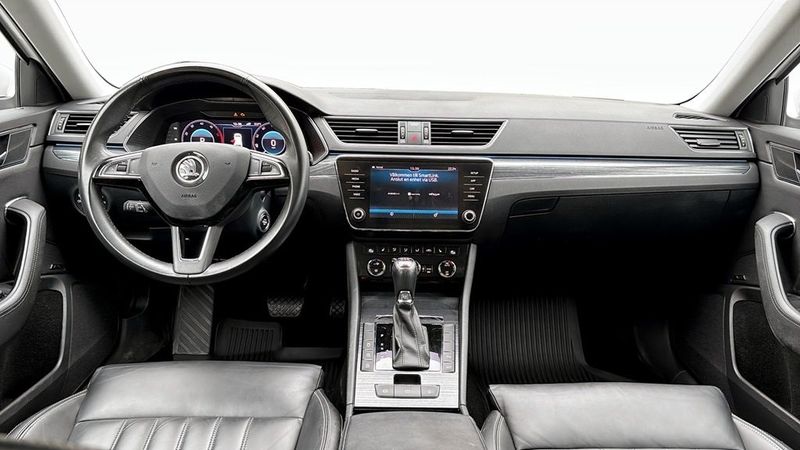 Skoda Superb bild 14
