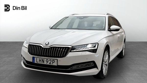 Skoda Superb Combi 2.0 TDI 190HK 4X4 Läder Drag - 2020