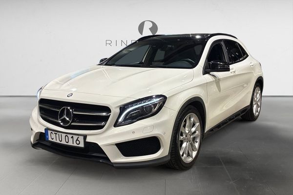 Mercedes GLA220 CDI 170 HK AUT 4M AMG M&K PANO PDC 11400MIL 19" - 2014