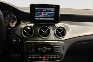 Mercedes GLA220 bild 12