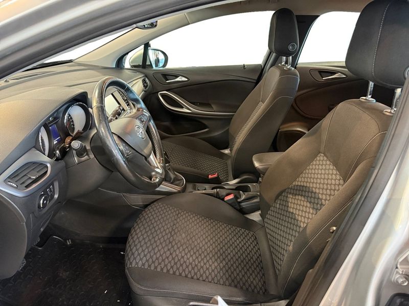 Opel Astra bild 9