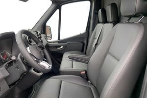 Mercedes Sprinter bild 8