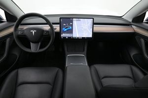 Tesla Model 3 bild 6