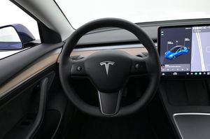 Tesla Model 3 bild 7