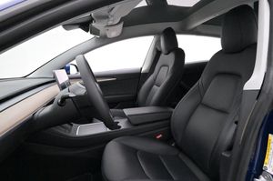 Tesla Model 3 bild 9