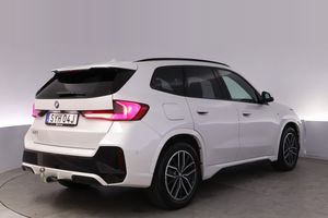 BMW iX1 bild 5