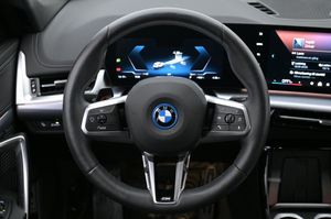 BMW iX1 bild 7