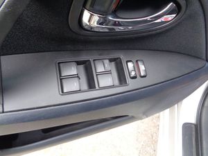 Toyota Avensis bild 37